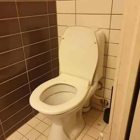 Apartament Rimelig Kjellerleilighet Med Parkering - Ahotel No Oslo