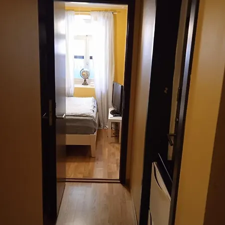 Apartment Rimelig Kjellerleilighet Med Parkering - Ahotel No Oslo
