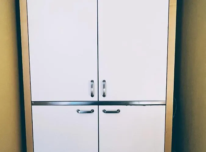 Rimelig Kjellerleilighet Med Parkering - Ahotel No *